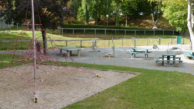 Parc des sports de Coutances aire de jeux pour enfants