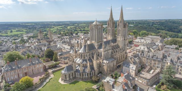 Cathédrale de Coutances vue du ciel