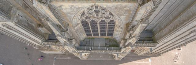 Façade de la cathédrale de Coutances