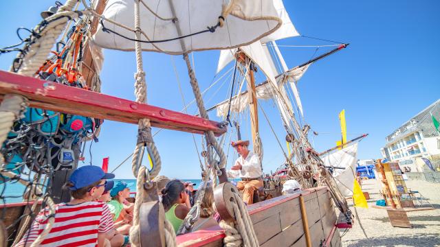 Agenda des animations pour enfants COutainville la plage à Agon COutainville