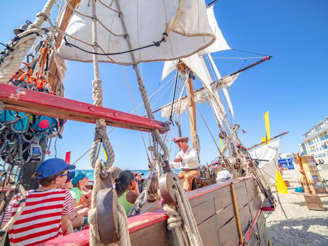 Agenda des animations pour enfants COutainville la plage à Agon COutainville