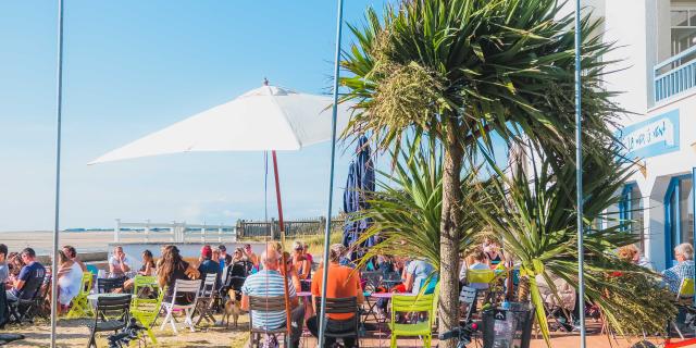 Terrasse La Mer ô Vent ©teddy Bear Photos Coutances Tourisme