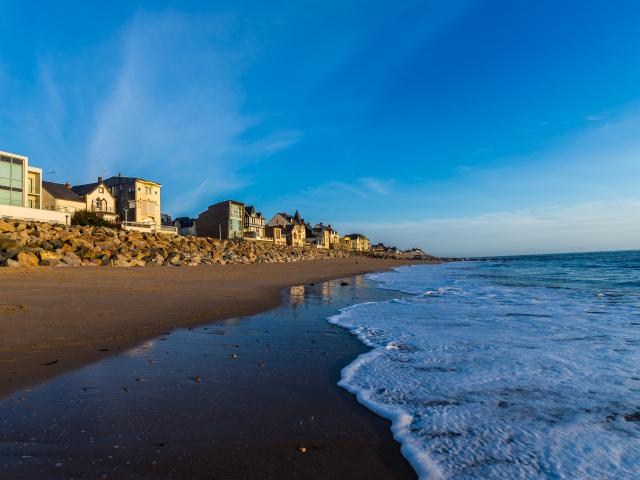 Vague Plage Agon Coutainville Teddy Bear (1)