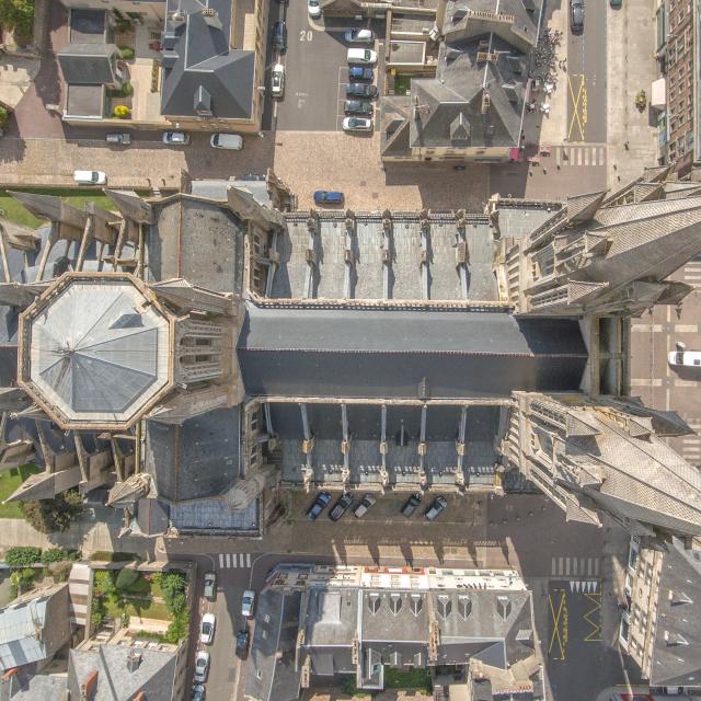 Cathédrale vue du dessus