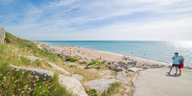 Plage de l'école de voile à Agon-Coutainville