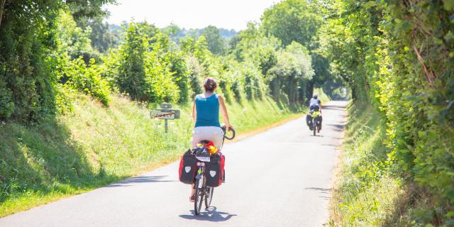 En vélo sur les petites routes