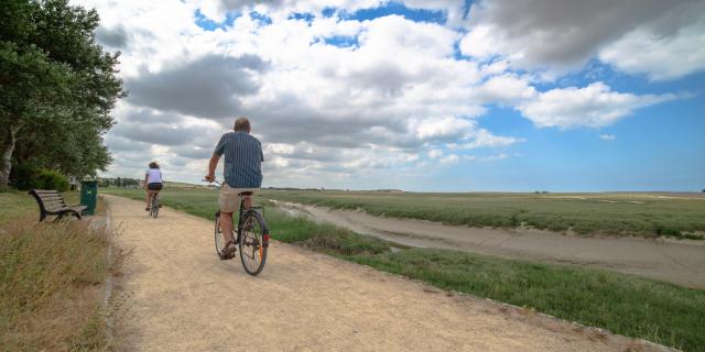 Balade à vélo à Regnéville-sur-Mer