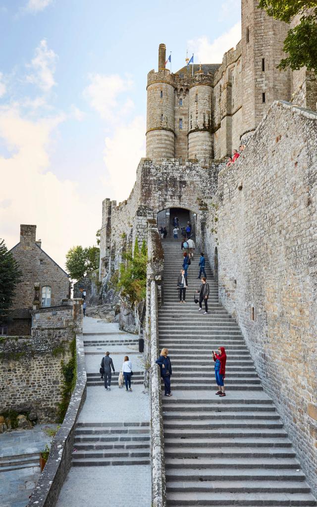 Marches vers l'abbaye