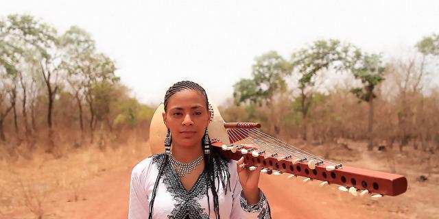 Sona Jobarteh au festival Jazz sous les Pommiers