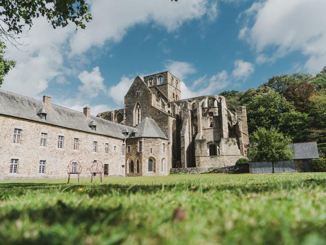 Abbaye de Hambye dans le bocage