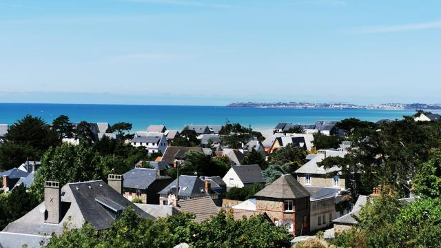 Point De Vue Sur Jullouville De La Vallee Des Peintres