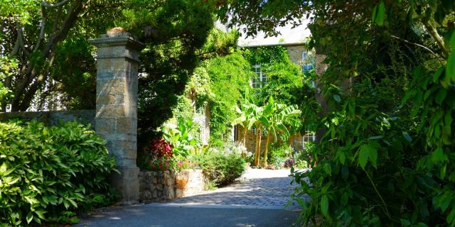 Jardin Des Plantes De Coutances ©coutances Tourisme