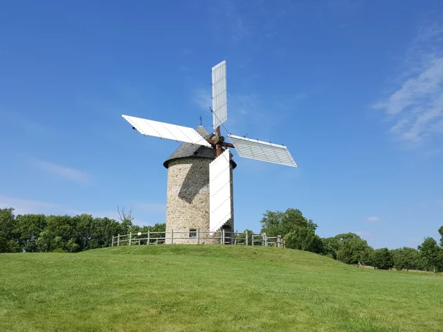 Moulin De Gouville Sur Mer ©coutances Tourisme