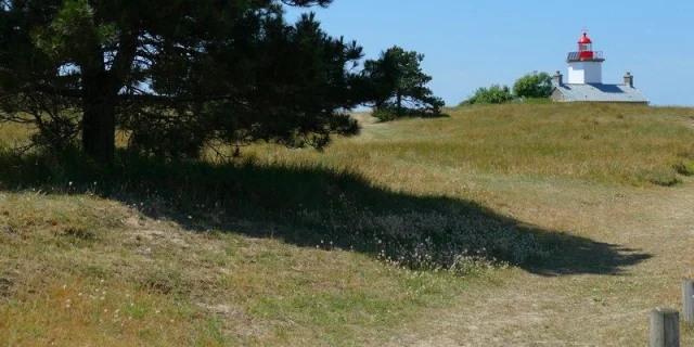 Phare Pointe D'agon Coutainville ©coutances Tourisme