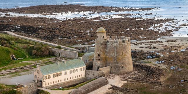 Fort De La Hougue Et De Tatihou Manche