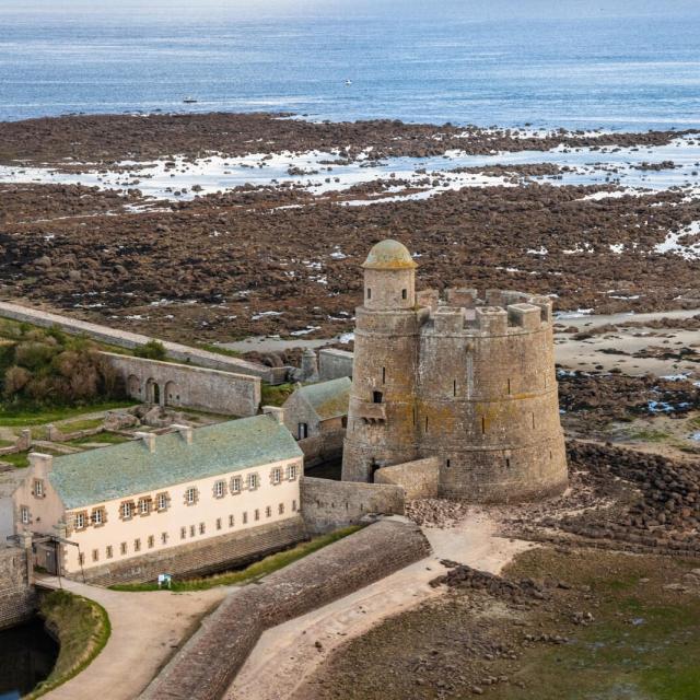 Fort De La Hougue Et De Tatihou Manche