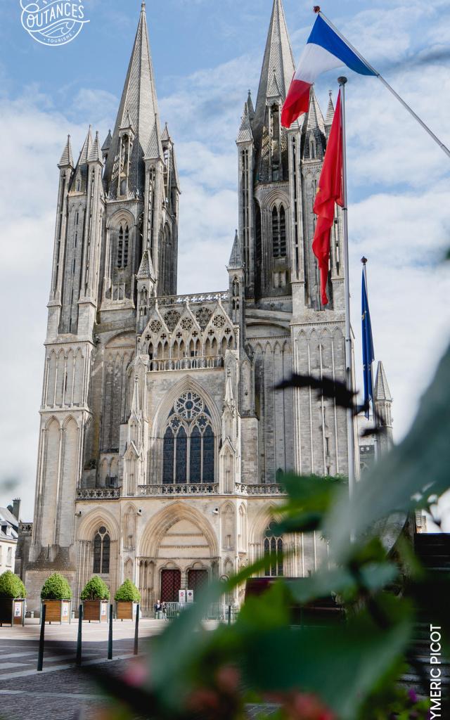 Cathédrale de Coutances Fond D'ecran