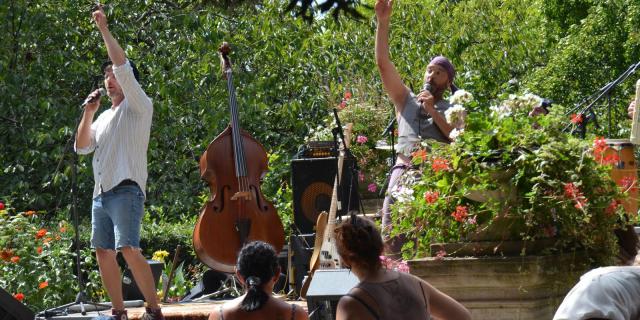 Coutances Jardin En Scene (3)