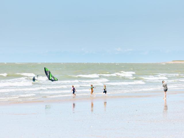 Plage De Hauteville Sur Mer