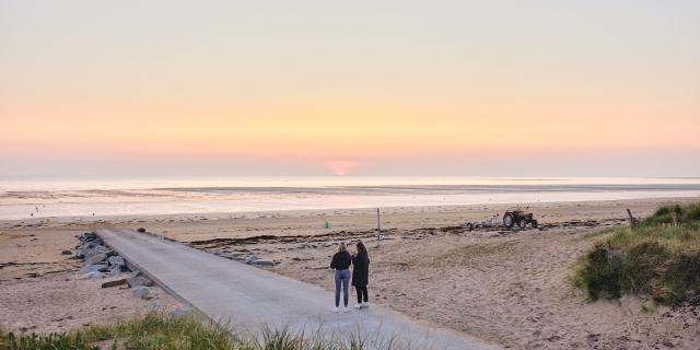 Plage De Lingreville