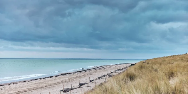 Plage Gouville Sur Mer En Hiver